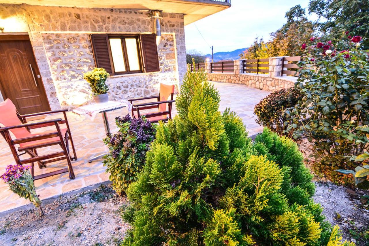 Ξενώνας Στροφυλιά Kato Sinikia Trikalon Exterior foto